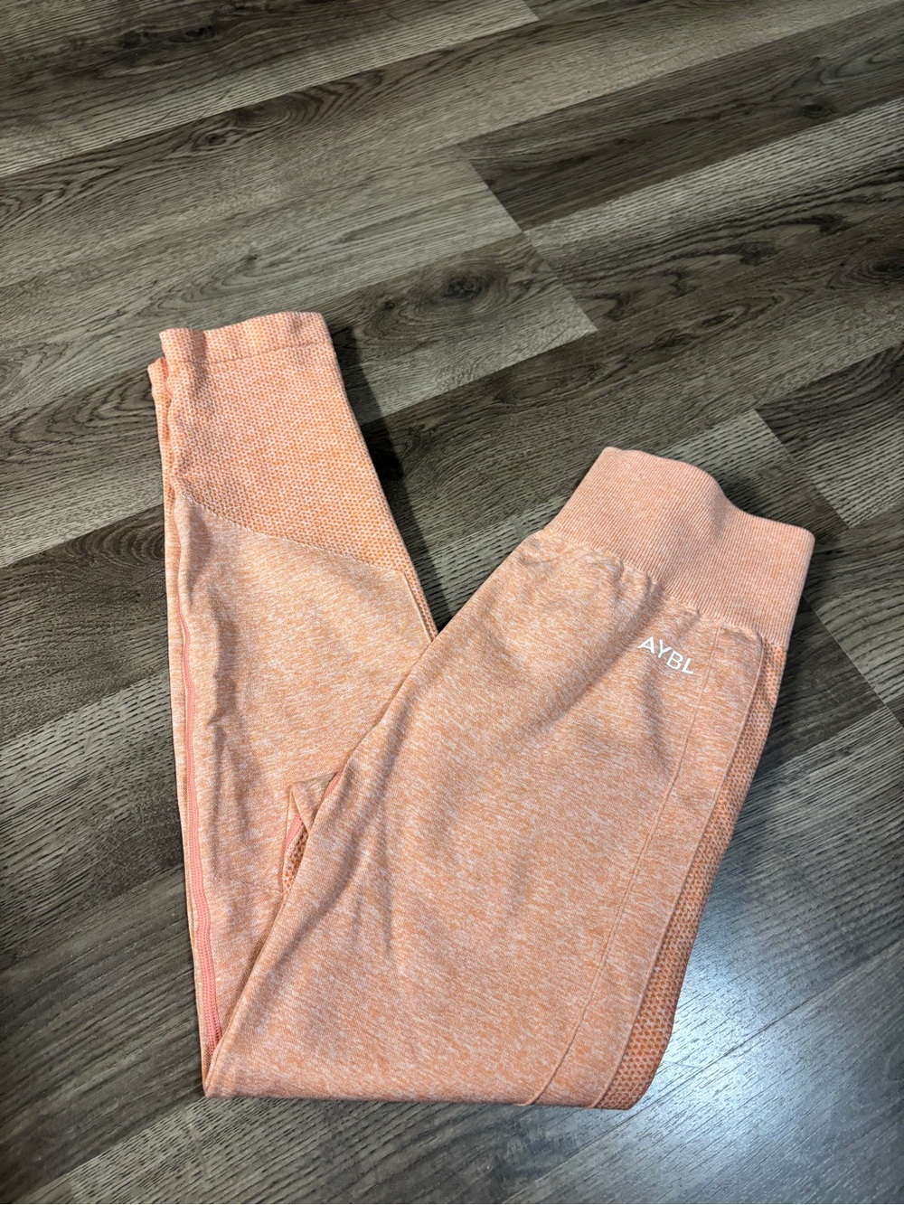 AYBL Peach Seamless Leggings